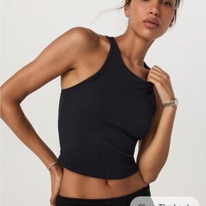 Vuori Pose Plyo Tank - Black Size M - Fitted Ribbed Style